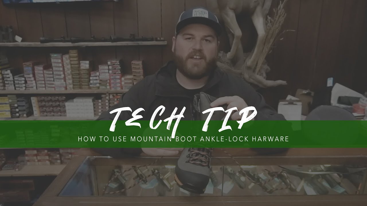 How do you lace Pac boots?