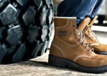Top 10 Most Comfortable Work Boots for Men In 2023