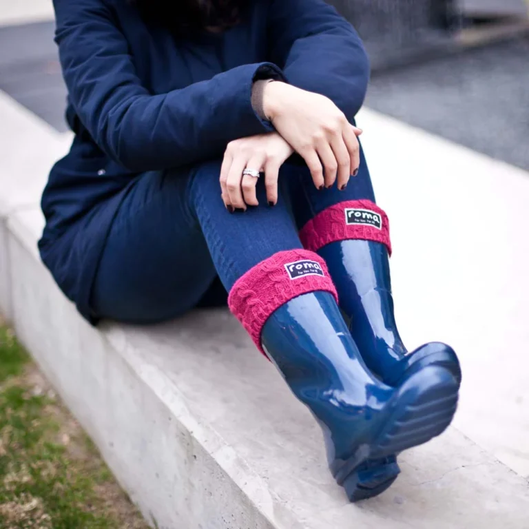 wear the hunter boot socks