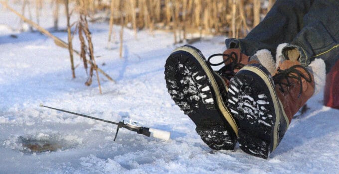best ice fishing boots