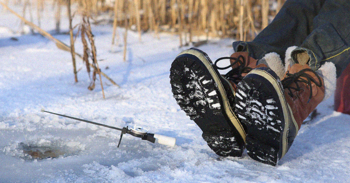Best Ice Fishing Boots Reviews & Buyer’s Guide