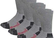 Experience Ultimate Comfort and Durability with Wrangler Men’s Steel Toe Boot Work Crew Cotton Cushion Socks!