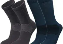 Cozy up with LIUJUN Wool Socks: The Perfect Outdoor Companion for Men!