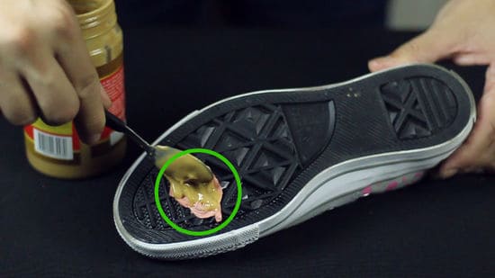 remove gum from a shoe
